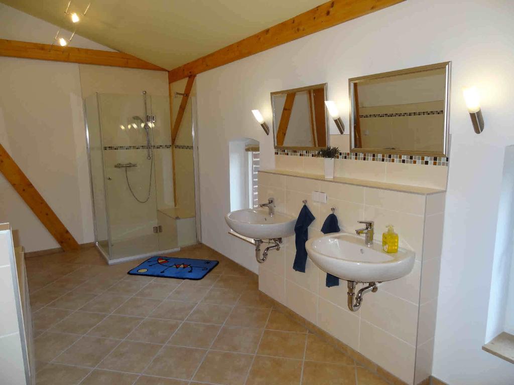 Nitschke "Zum Nusshof" Apartment Ahrensfelde Room photo